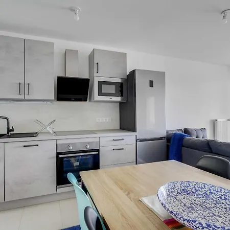 Spacious Cocoon With Terrace * Saint-Ouen (Seine-Saint-Denis)